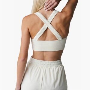 Vitality Synergy X Cross-Back Sports Bra in Cream Size M/L